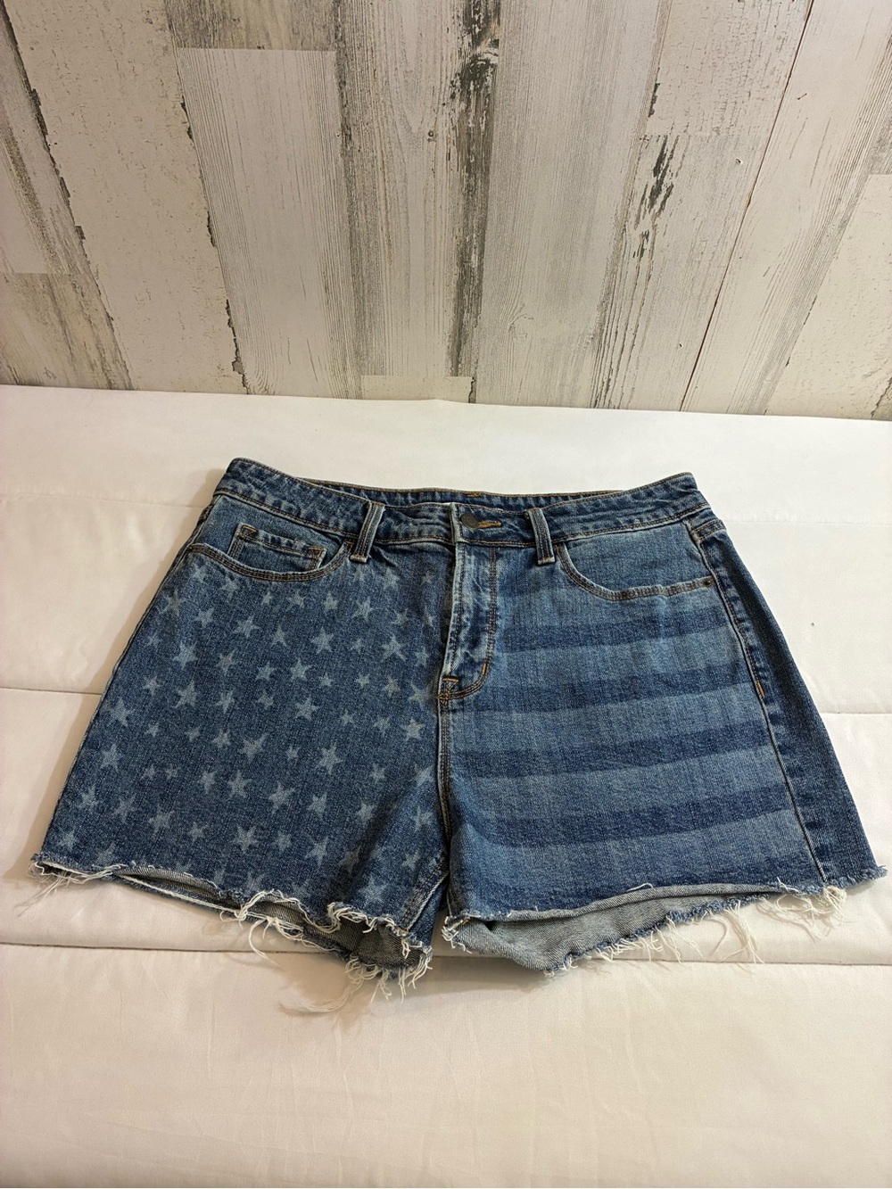 Old Navy Blue Star & Stripe Denim High-Waist Shorts Sz 10